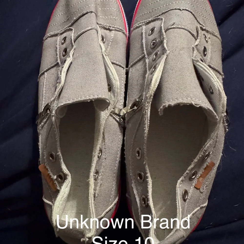Kids Canvas Sneakers - Gray and Red - Picture 1 of 3